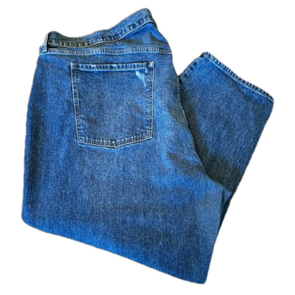 Old Navy Plus Size Mid-Rise Boyfriend Distressed/Destroyed Crop Jeans Size 28 W - Picture 9 of 9